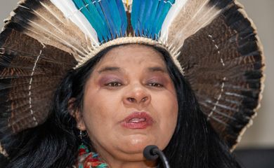 Brasília (DF) 02/03/2023 A ministra dos Povos Indígenas, Sonia Guajajara durante assinatura de  termo de cooperação interministerial para finalização do Censo Demográfico na Terra Yanomami.