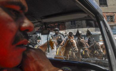 Rio de Janeiro (RJ) 15/09/2023 – As ações policiais nas favelas do Rio de Janeiro causam um prejuízo de pelo menos R$ 14 milhões por ano aos moradores dessas comunidades 
Foto: Tânia Regô/Agência Brasil