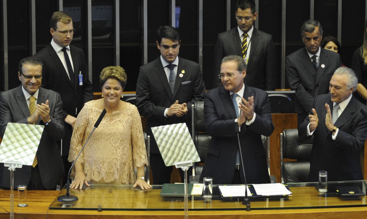 A presidenta Dilma Rousseff durante cerimônia do Compromisso Constitucional, leitura do Termo de Posse e o pronunciamento no Congresso Nacional (Antonio Cruz/Agência Brasil)