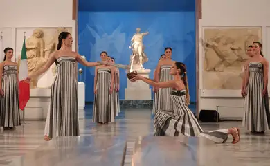 Cerimônia de acendimento da tocha para Jogos Olímpicos de 2026
 26/11/2025      REUTERS/Louisa Gouliamaki