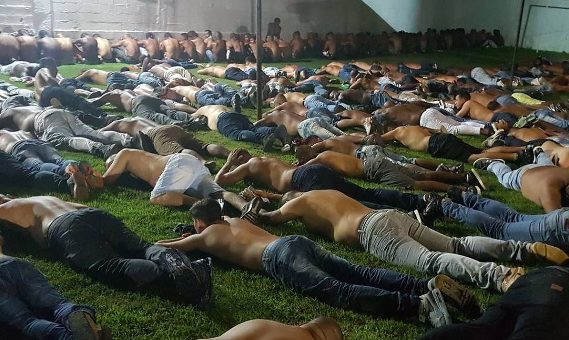 Milicianos presos no Rio (Polícia Civil/Divulgação)