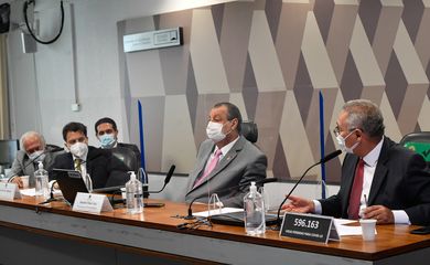 CPI da Pandemia ouve o empresário Otávio Fakhoury, apontado como financiador de disseminação de notícias falsas