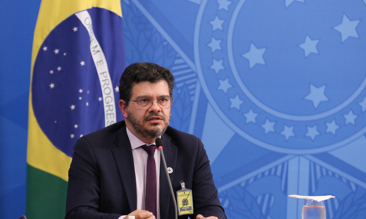  O secretário substituto de Vigilância em Saúde do Ministério da Saúde, Eduardo Macário.
