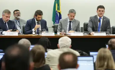 Brasília (DF), 20/05 /2025  - Primeira audiência pública da comissão especial da Câmara dos Deputados criada para analisar projeto de lei que altera a legislação do Imposto de Renda (PL 1.087/2025). Foto: Lula Marques/Agência Brasil
