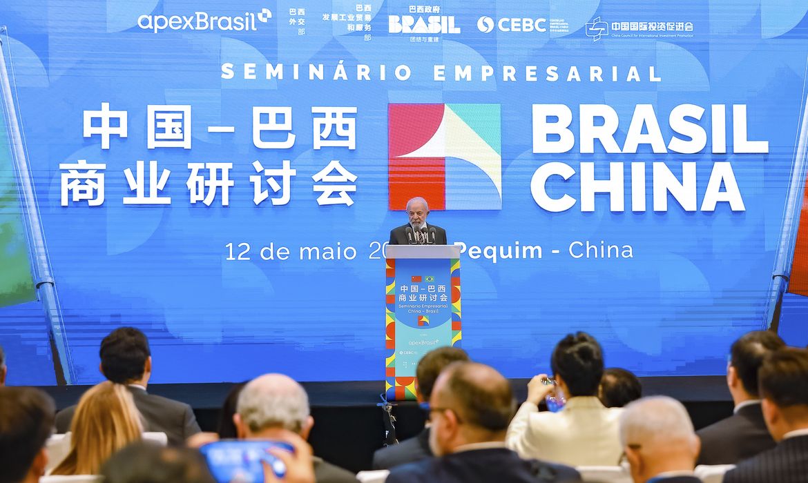 Presidente da República, Luiz Inácio Lula da Silva, durante encerramento do Fórum Empresarial Brasil-China.  Pequim -  China.  Foto: Ricardo Stuckert / PR