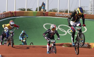Equipe feminina do Brasil fica fora do ciclismo BMX