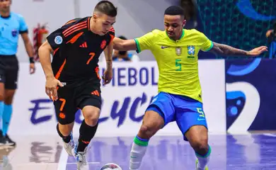 Brasil empata em 2 a 2 na estreia da Copa América de futsal - em 24/01/2026
