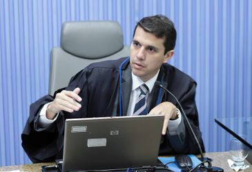O procurador Regional Eleitoral Ruy Nestor Bastos Mello participou da primeira sessão do seu segundo biênio (2015-2017) à frente da Procuradoria Regional Eleitoral na Bahia (PRE/BA). Foto: TRE/BA