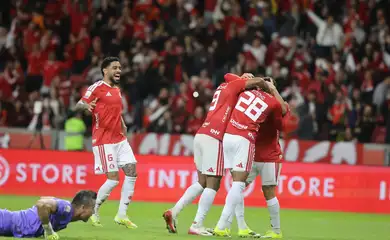Internacional faz 2 a 0 no Fluminense, pelo Brasileirão, em 03/05/2026