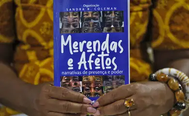 Rio de Janeiro (RJ) 31/01/2025 – Entrevista com a escritora Sandra R. Coleman, que está no Brasil para lançar o livro 