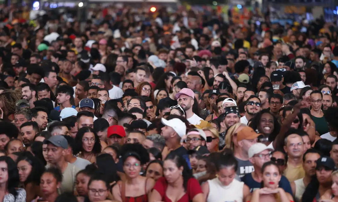 São Paulo (SP) 18/05/2024 - Virada Cultural do Pertencimento 2024, com show de Léo Santana  no Vale do Anhangabau.

Foto: Paulo Pinto/Agencia Brasil