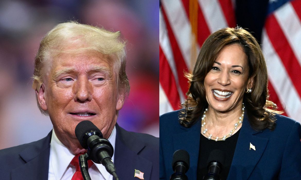 U.S. Vice President Kamala Harris reacts during a campaign event at West Allis Central High School, in West Allis, Wisconsin, U.S., July 23, 2024. REUTERS/Vincent Alban