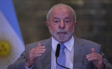 Brasília (DF) 02/05/2023 - O presidente Luiz Inácio Lula da Silva durante pronunciamento no Palácio do Alvorada após reuniāo com presidente da Argentina, Alberto Fernández
Foto: Joédson Alves/Agência Brasil