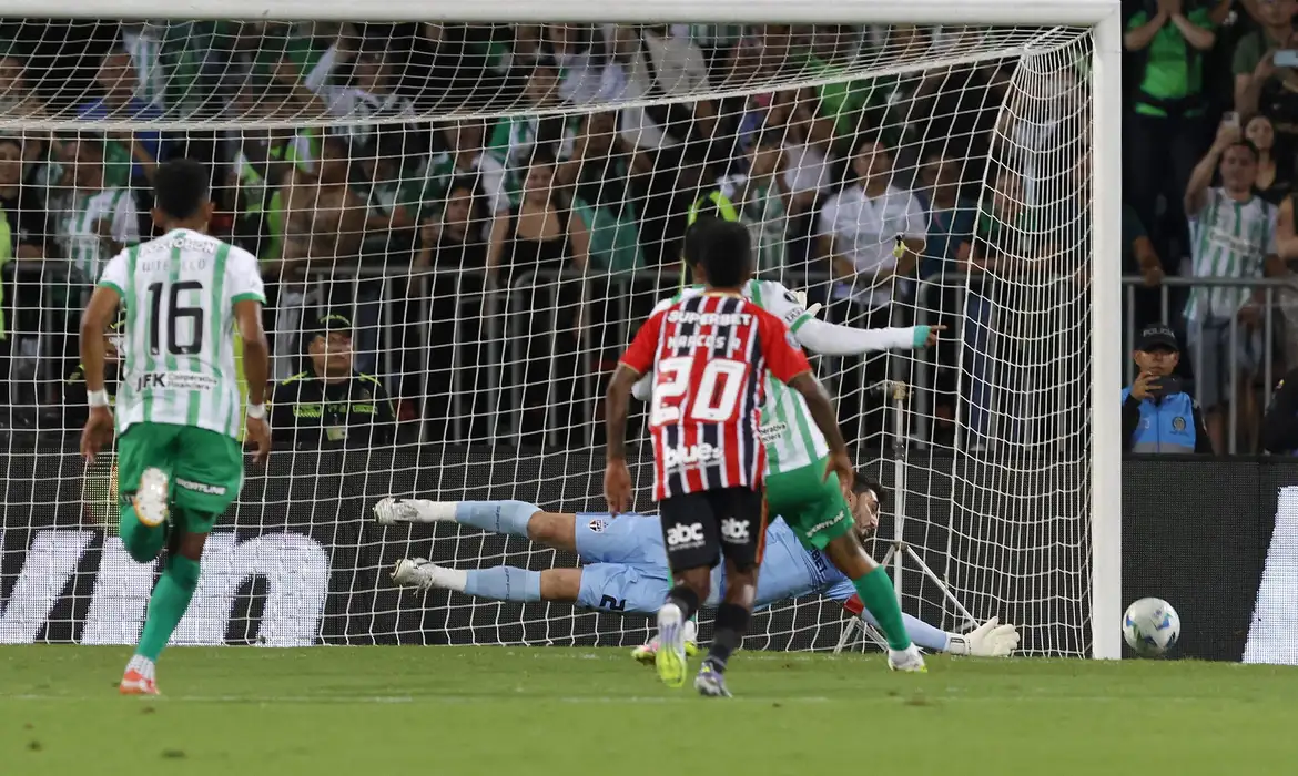são paulo, atlético nacional, libertadores