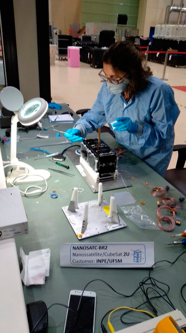 Cientistas e pesquisadores tero oportunidade de realizar pesquisas e testar novas tecnologias com o nanossatlite brasileiro.