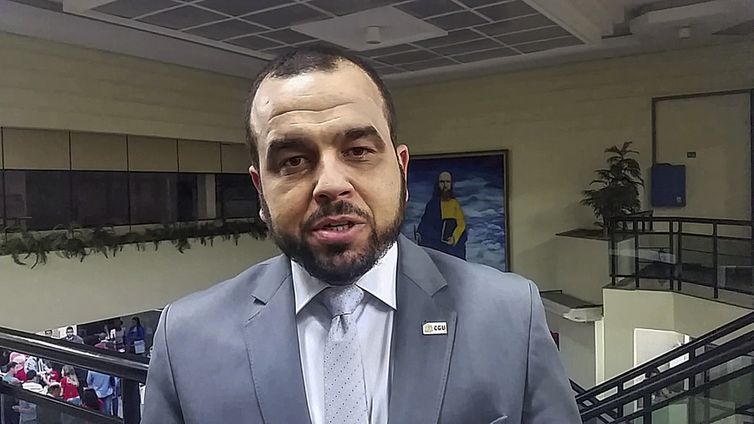 Reprodução YouTube/ CRC GO Valmir Gomes Dias