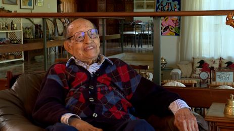 Milton Thiago de Mello está com 108 anos