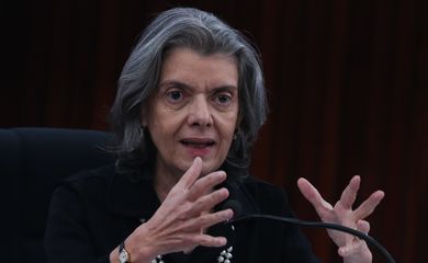 Brasília - A presidente do Supremo Tribunal Federal (STF), ministra Cármen Lúcia, participa do encerramento do 10º Encontro Nacional do Poder Judiciário (José Cruz/Agência Brasil)