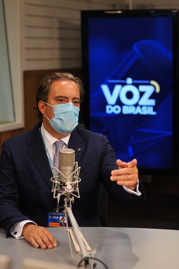 O presidente da Caixa Econômica Federal, Pedro Guimarães, participa do programa A Voz do Brasil