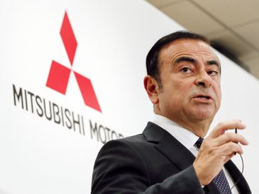 EPA9602. TOKIO (JAPÓN), 19/11/2018.- Foto de archivo del presidente de Nissan Motor, Carlos Ghosn, da una rueda de prensa en Tokio (Japón) el 20 de octubre de 2016. Las autoridades niponas se disponen a arrestar al presidente de Nissan Motor,