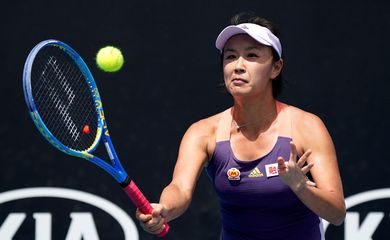 Tenista Peng Shuai durante primeira rodada do Aberto da Austrália de 2020