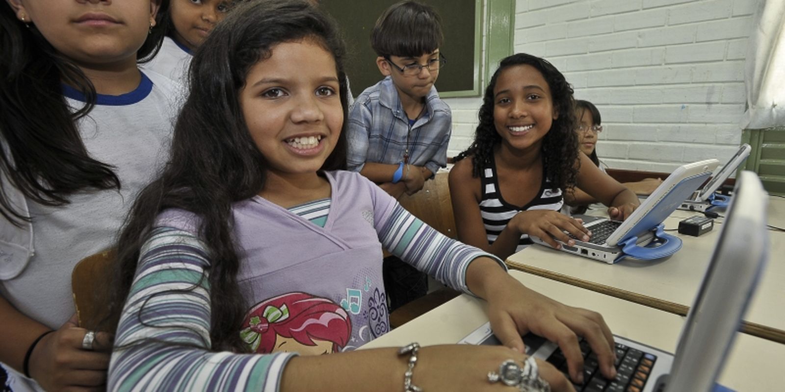 Plugado Educação e Tecnologia: agosto 2011