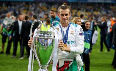Atacante galês Gareth Bale comemora título da Liga dos Campeões