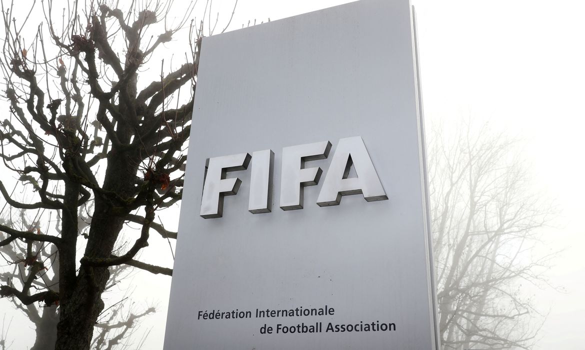 Novo Código Disciplinar da Fifa endurece punições em casos de racismo
