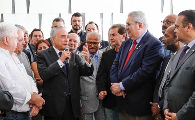 O presidente interino Michel Temer durante encontro com representantes de centrais sindicais (Beto Barata /PR)