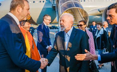 Genebra -13.06.2024 - Presidente da República, Luiz Inácio Lula da Silva, durante chegada a Genebra, no Aeroporto Internacional da cidade. Genebra - Suíça.  Foto: Ricardo Stuckert / PR