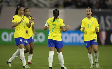 Seleção feminina goleia Panamá por 5 a 0 pela fase de grupos da Copa Ouro da Concacaf nos Estados Unidos - em 27/02/2024