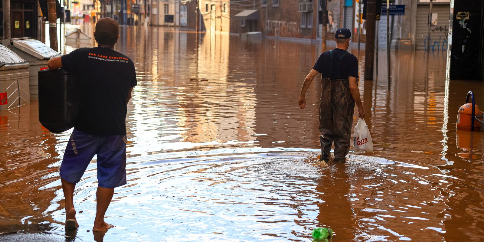 Com enchentes, aumenta preocupação com proliferação de doenças