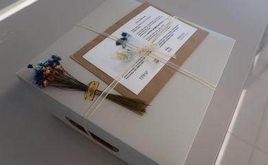 Projeto Caixa de Memórias, criado pelo HUAP da UFF, para entrega mais afetiva dos pertences de pacientes mortos no hospital por covid-19.