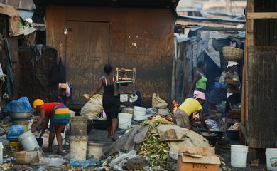 População haitiana sofre com a fome