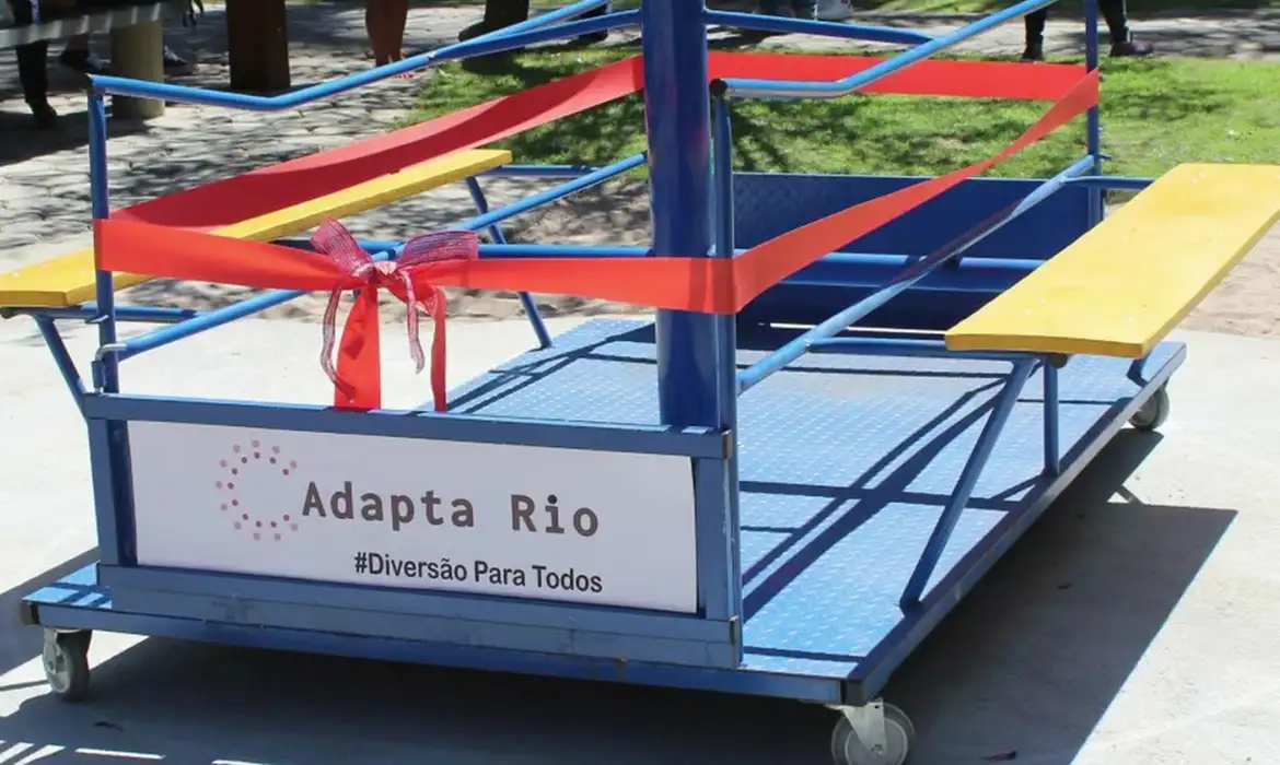 Brinquedos adaptados do projeto Adapta Rio