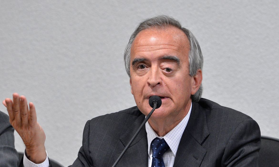 Depoimento à  Comissão Parlamentar de Inquérito (CPI) Mista da Petrobras do ex-diretor da Área Internacional da Petrobras, Nestor Cerveró (Wilson Dias/Agência Braisl)