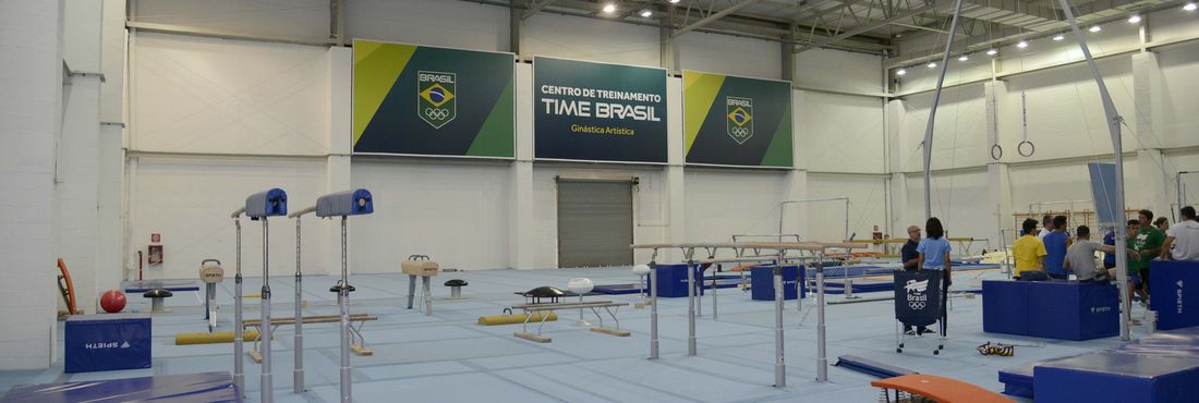 O centro foi montado pelo Comitê Olímpico Brasileiro na quadra de aquecimento da HSBC Arena, e integra o CT Time Brasil