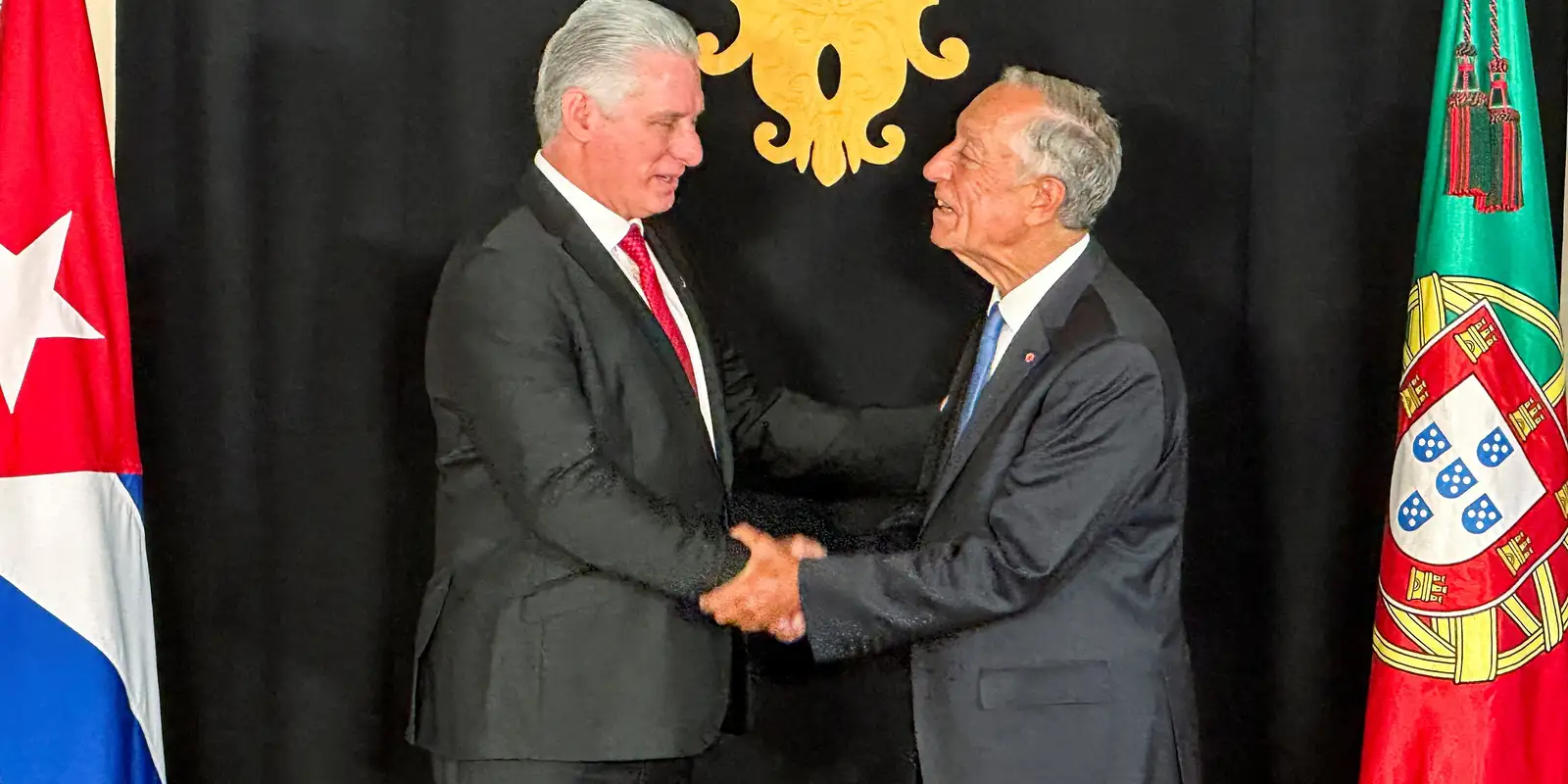Miguel Díaz-Canel e Marcelo Rebelo de Sousa em Lisboa 14/7/2023 REUTERS/Miguel Pereira