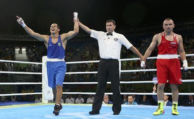 Michel Borges vence croata e avança para as oitavas de final no boxe