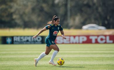 ivana fuso, seleção feminina, futebol