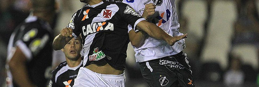 Jogando em São Januário, o Vasco ficou no empate em 1 a 1 com o ABC, no primeiro jogo das oitavas de final da Copa do Brasil