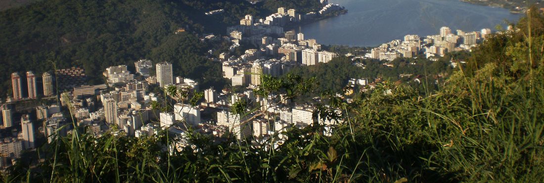 Vista da lagoa Rodrigo de Freitas, no Rio de Janeiro. A foto foi enviada pelo leitor Bruno Elton Carneiro Santiago.