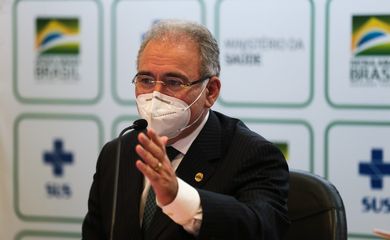 O ministro da Saúde, Marcelo Queiroga, falou durante coletiva de imprensa, sobre a antecipação de novos lotes de vacina contra a covid-19.