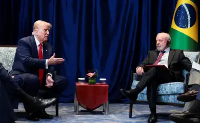 U.S. President Donald Trump and Brazilian President Luiz Inacio Lula da Silva meet on the sidelines of the 47th Association of Southeast Asian Nations (ASEAN) summit in Kuala Lumpur, Malaysia, October 26, 2025. REUTERS/Evelyn Hockstein