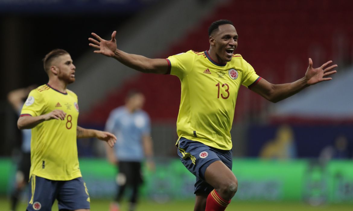 Colômbia bate Uruguai nos pênaltis e é semifinalista da Copa América