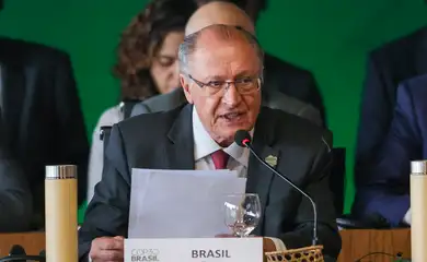 Brasília (DF) 13/10/2025 - O presidente da República em exercício, Geraldo Alckmin, acompanhado de vários ministros, participa da abertura da Pré-COP30. Foto: Fabio Rodrigues-Pozzebom/Agência Brasil
