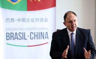 Brasília - O secretário de Assuntos Internacionais do Ministério do Planejamento, Jorge Arbache, fala sobre o início da operacionalização do Fundo Brasil-China (Wilson Dias/Agência Brasil)