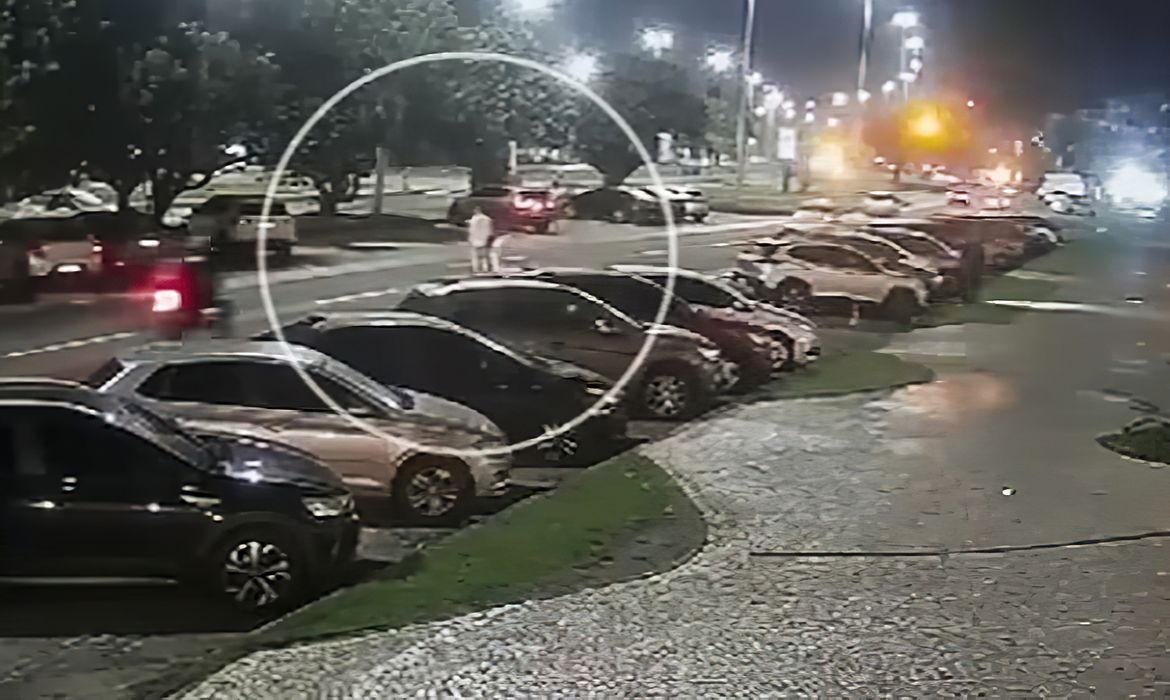 Brasília (DF), 21/05/2025 - Justiça ouvirá influenciador que atropelou noivo no dia do casamento.
Frame Câmera de segurança Rio de Janeiro