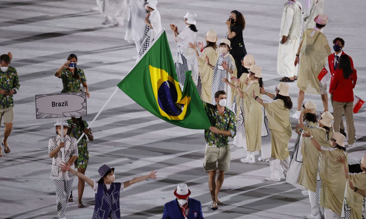 Comissão brasileira participa da abertura dos Jogos Olímpicos de Tóquio 2020.