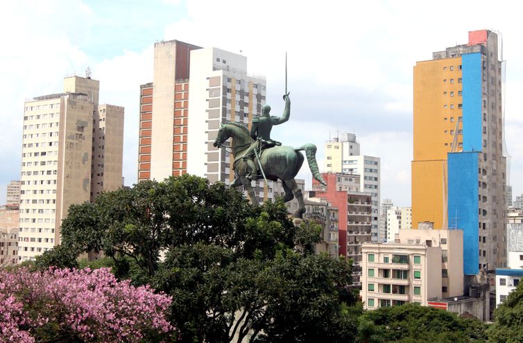 São Paulo (SP), 12/04/2023 - ARQUIVO - Monumento a Duque de Caxias, em São Paulo. Foto: Rovena Rosa/Agência Brasil